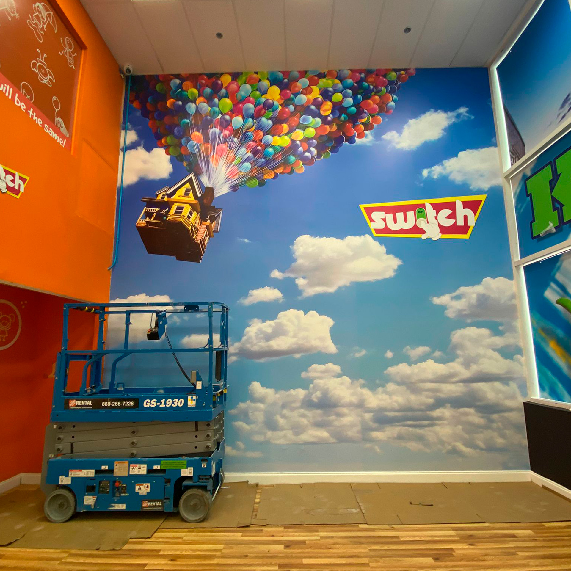 SWTCH Vinil wall wrap