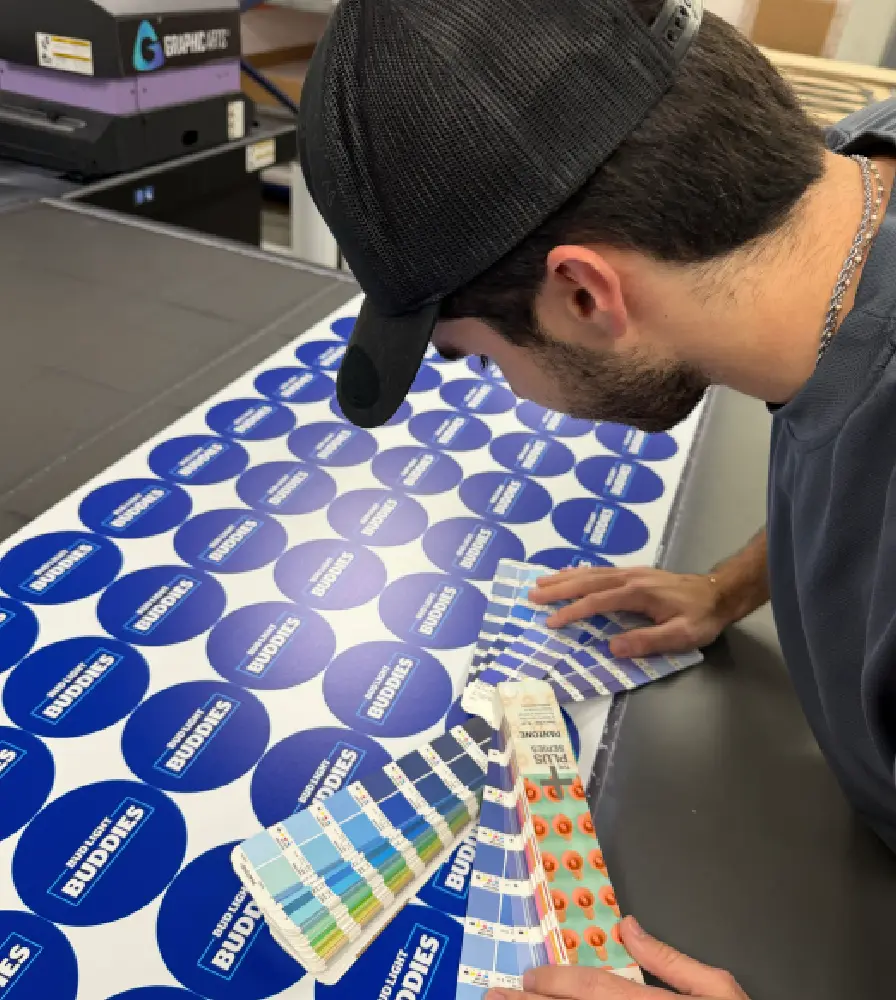 rollup img 1 - Graphic Arts 305