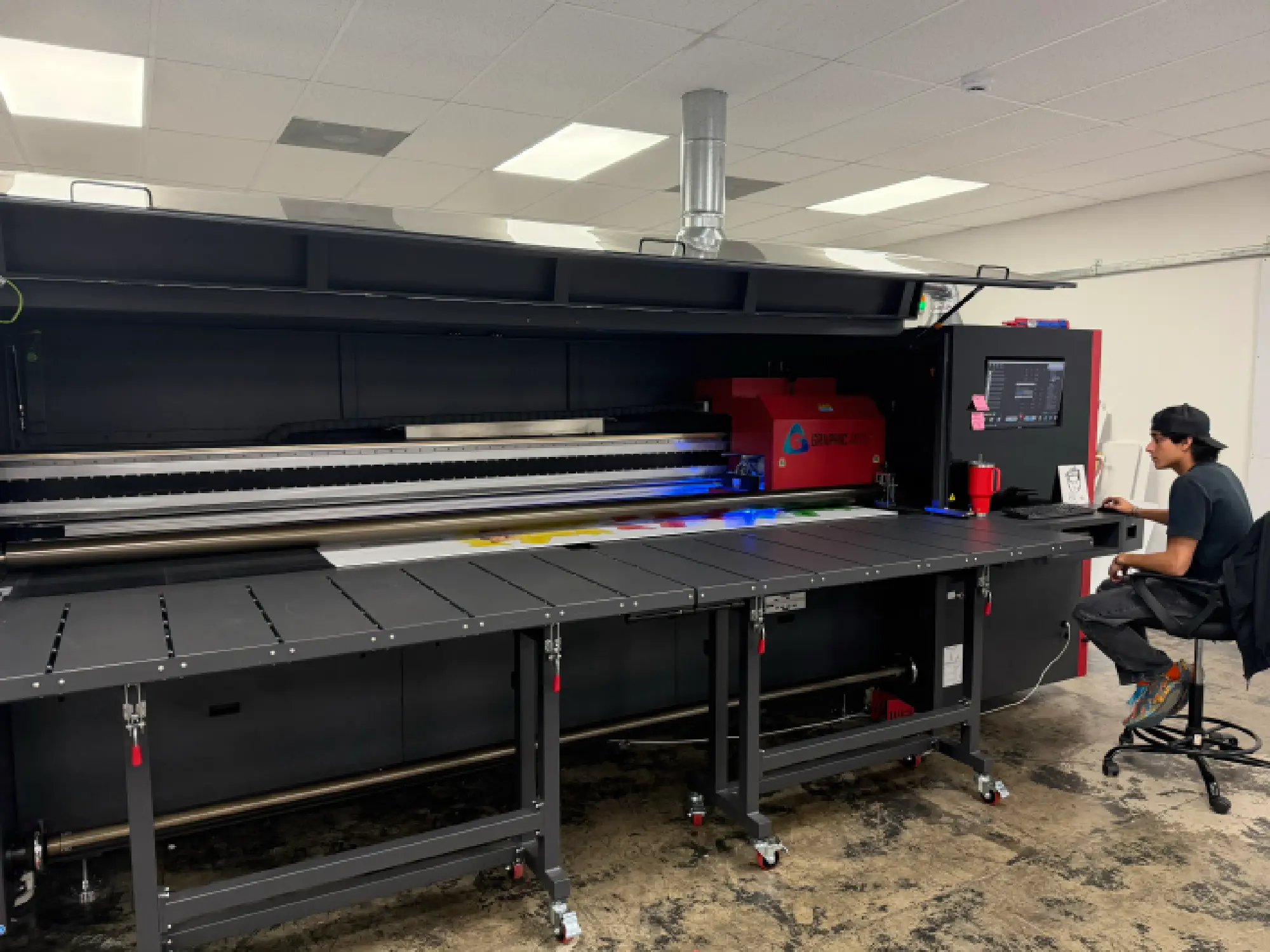 rollup img 4 - Graphic Arts 305