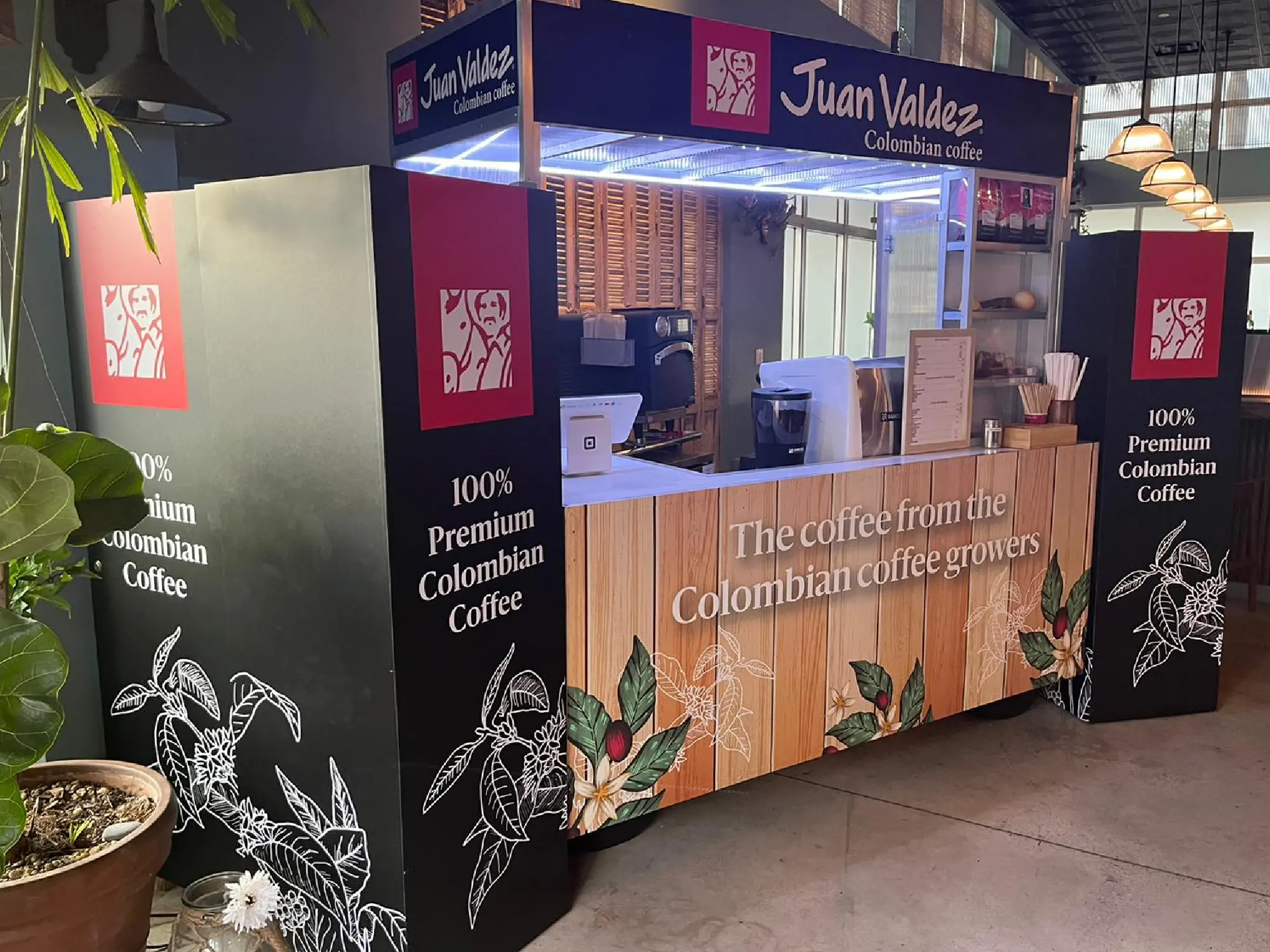 rollup img 7 - Graphic Arts 305